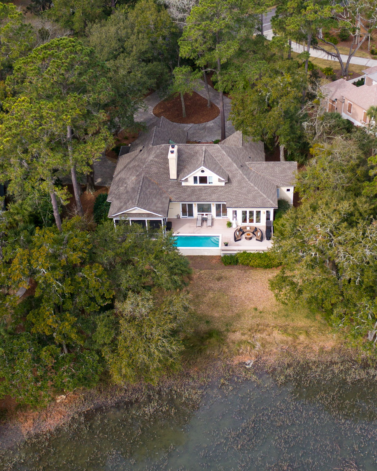 Bluffton Hilton Head home closing day checklist, final walk-through, keys, and attorney funds.